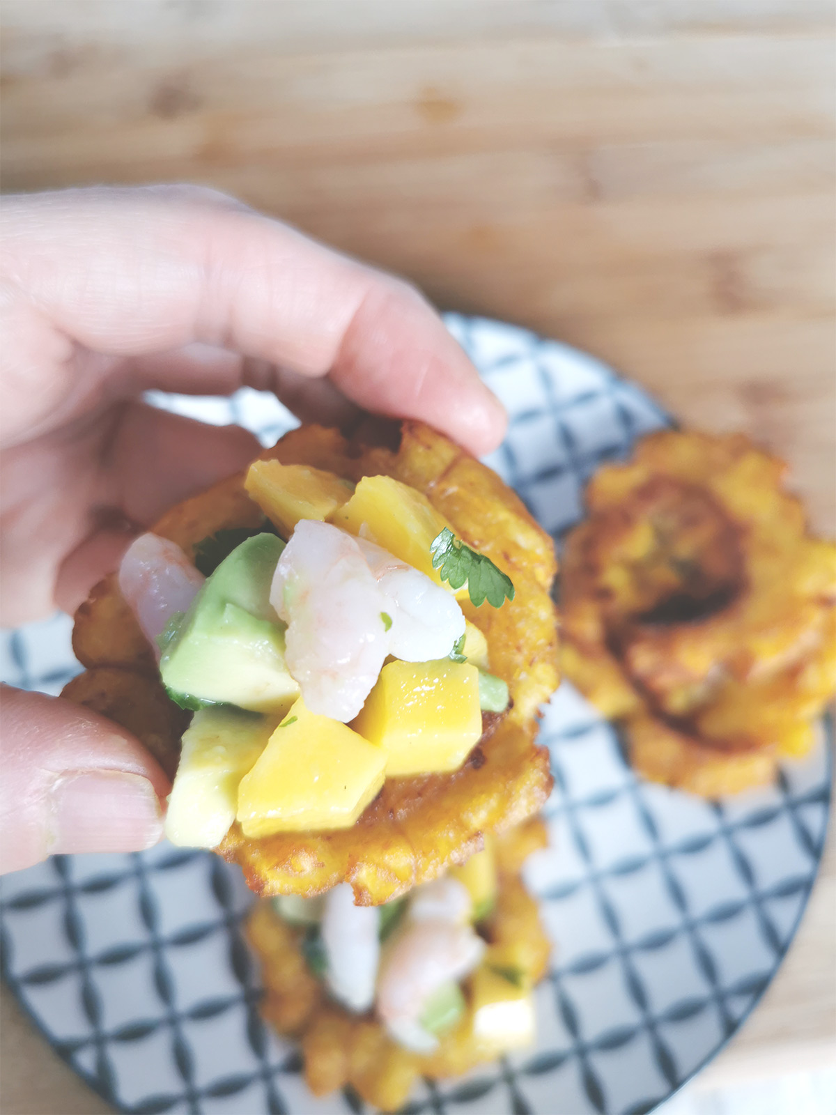 Tostones à la salsa tropicale